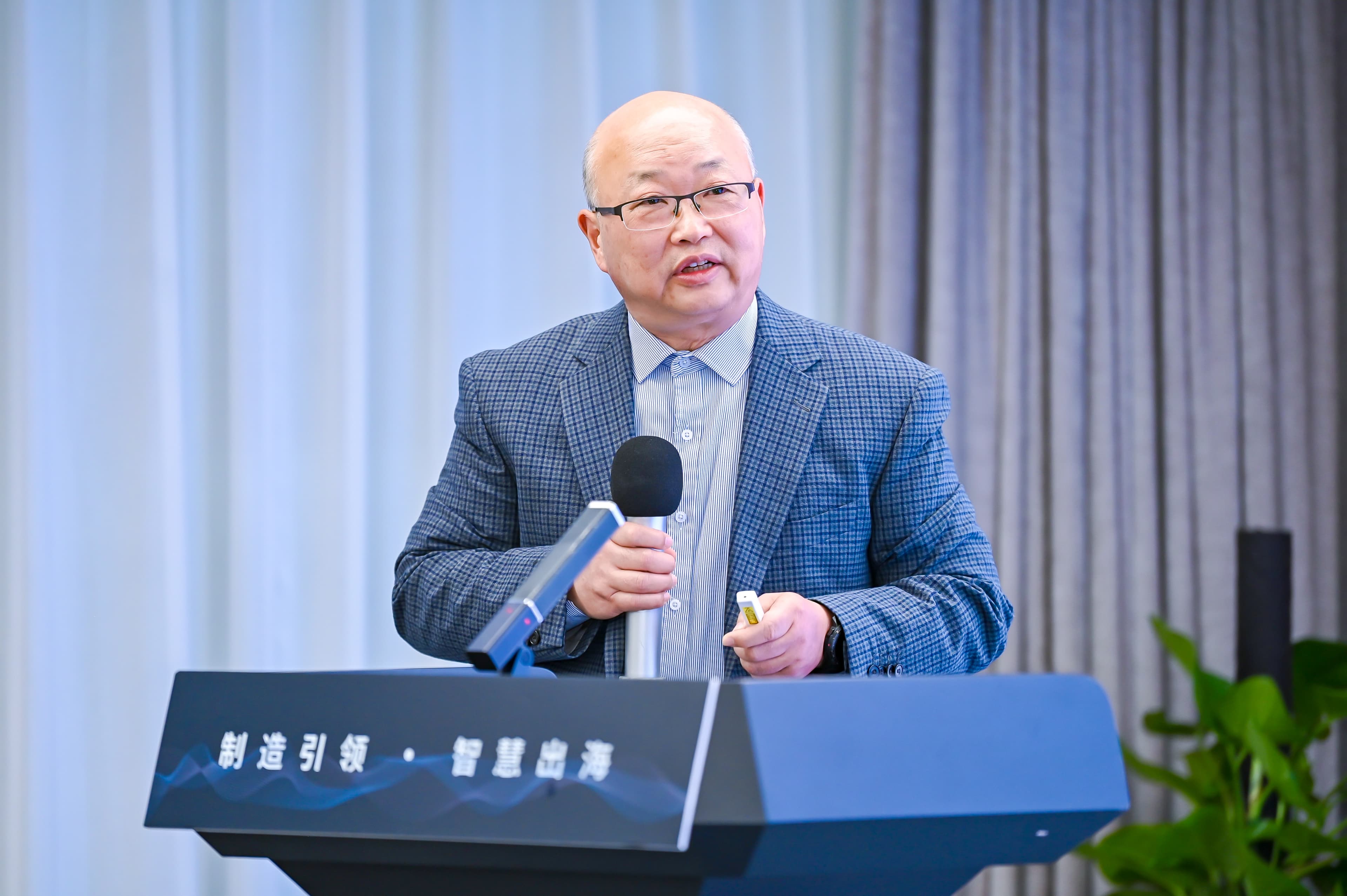 张之扬 image